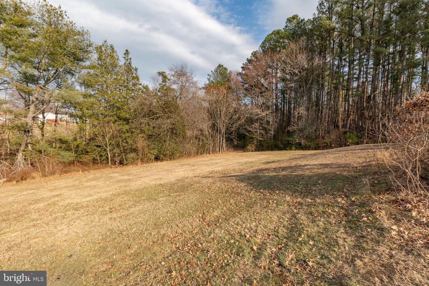 59 MCCARTY RD, FREDERICKSBURG, Virginia 22405, 3 Bedrooms Bedrooms, ,1 BathroomBathrooms,Residential,For sale,59 MCCARTY RD,VAST2046306 MLS # VAST2046306