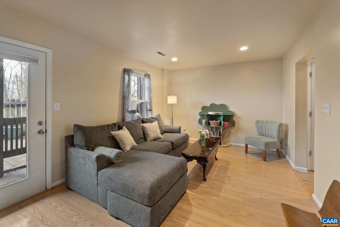 782 MERION GREENE, CHARLOTTESVILLE, Virginia 22901, 2 Bedrooms Bedrooms, ,1 BathroomBathrooms,Residential,For sale,782 MERION GREENE,673464 MLS # 673464