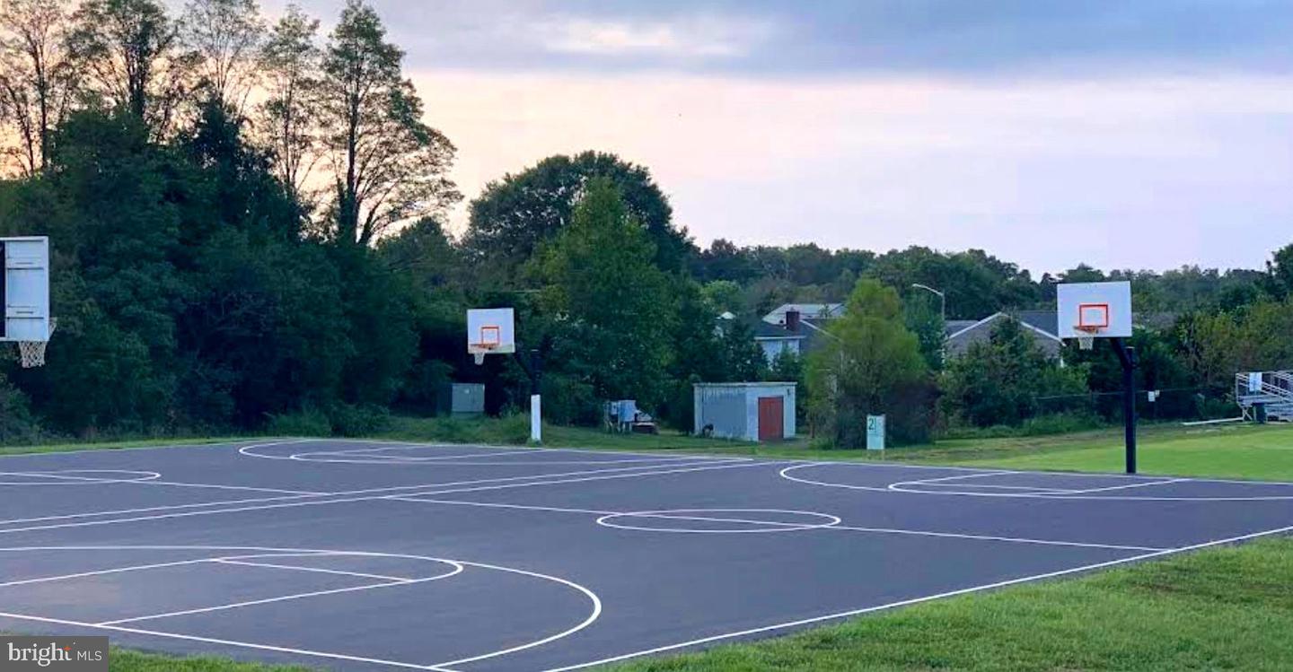 7204 LAVENDER LN, SPRINGFIELD, Virginia 22150, 3 Bedrooms Bedrooms, ,2 BathroomsBathrooms,Residential,For sale,7204 LAVENDER LN,VAFX2291878 MLS # VAFX2291878 7204 LAVENDER LN, SPRINGFIELD, Virginia 22150, 3 Bedrooms Bedrooms, ,2 BathroomsBathrooms,Residential,For sale,7204 LAVENDER LN,VAFX2291878 MLS # VAFX2291878