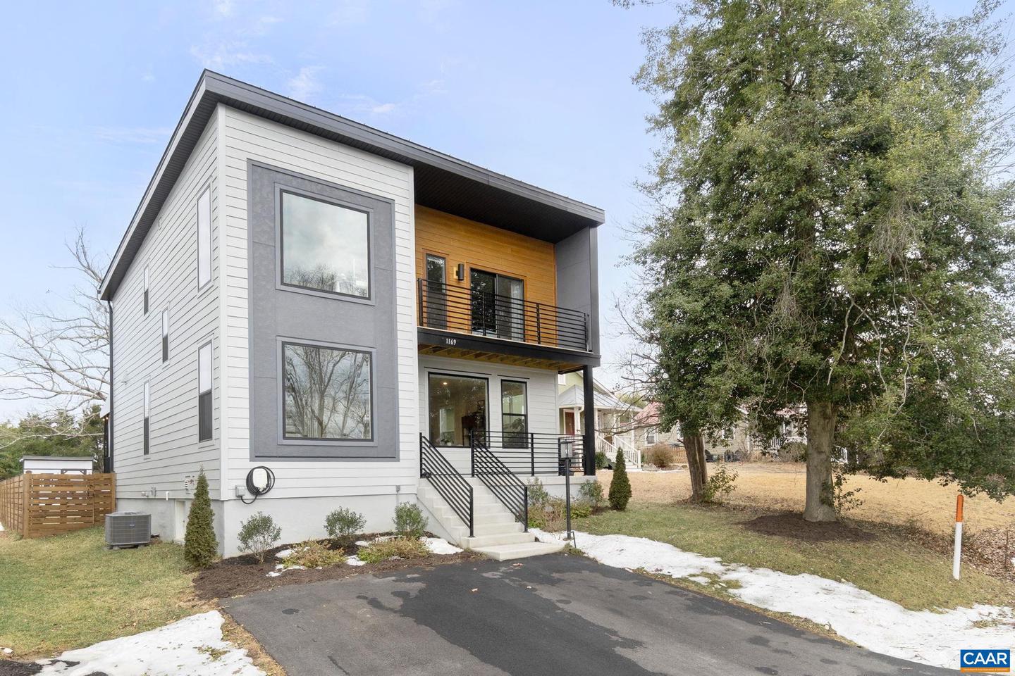 1169 PEN PARK RD, CHARLOTTESVILLE, Virginia 22901, 3 Bedrooms Bedrooms, ,2 BathroomsBathrooms,Residential,For sale,1169 PEN PARK RD,673466 MLS # 673466