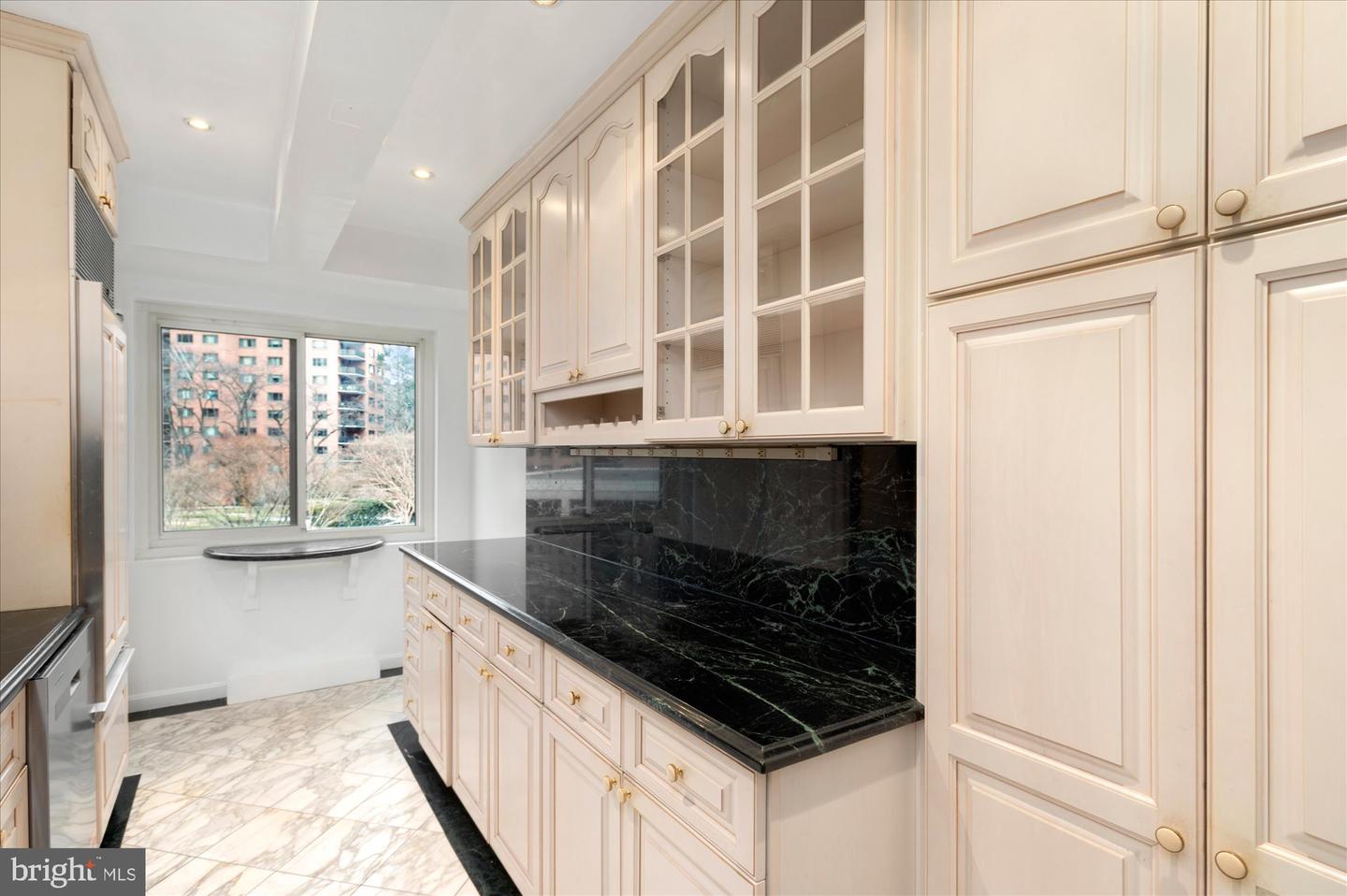 4201 CATHEDRAL AVE NW #315E, WASHINGTON, District Of Columbia 20016, 3 Bedrooms Bedrooms, ,2 BathroomsBathrooms,Residential,For sale,4201 CATHEDRAL AVE NW #315E,DCDC2246992 MLS # DCDC2246992 4201 CATHEDRAL AVE NW #315E, WASHINGTON, District Of Columbia 20016, 3 Bedrooms Bedrooms, ,2 BathroomsBathrooms,Residential,For sale,4201 CATHEDRAL AVE NW #315E,DCDC2246992 MLS # DCDC2246992