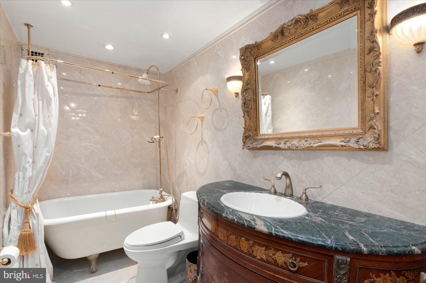 4201 CATHEDRAL AVE NW #315E, WASHINGTON, District Of Columbia 20016, 3 Bedrooms Bedrooms, ,2 BathroomsBathrooms,Residential,For sale,4201 CATHEDRAL AVE NW #315E,DCDC2246992 MLS # DCDC2246992 4201 CATHEDRAL AVE NW #315E, WASHINGTON, District Of Columbia 20016, 3 Bedrooms Bedrooms, ,2 BathroomsBathrooms,Residential,For sale,4201 CATHEDRAL AVE NW #315E,DCDC2246992 MLS # DCDC2246992