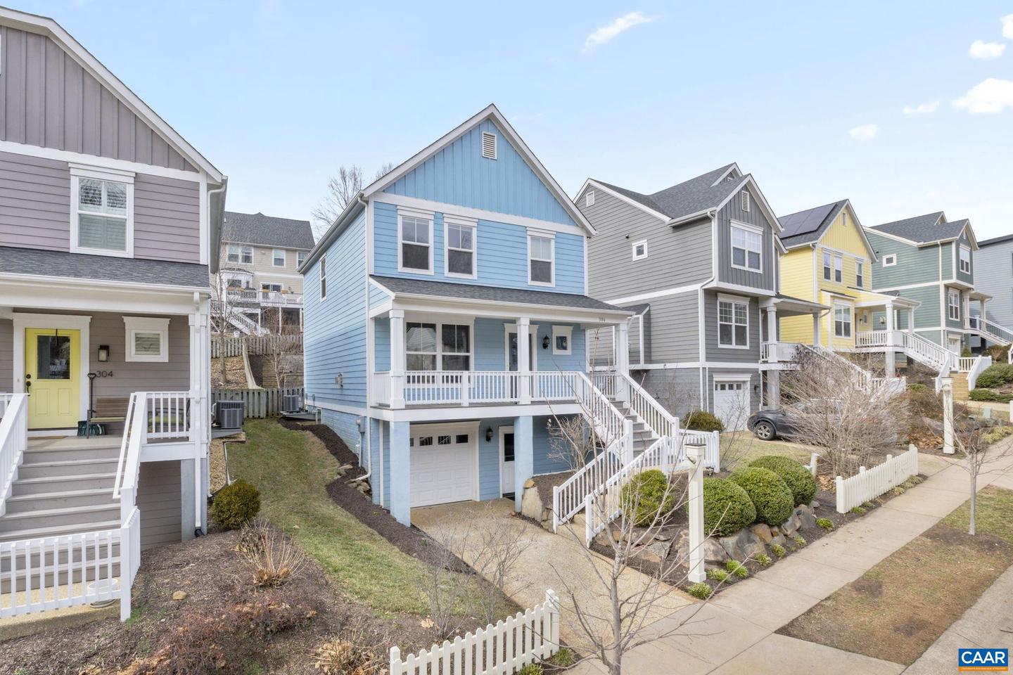 306 HUNTLEY AVE, CHARLOTTESVILLE, Virginia 22903, 4 Bedrooms Bedrooms, ,3 BathroomsBathrooms,Residential,For sale,306 HUNTLEY AVE,673471 MLS # 673471