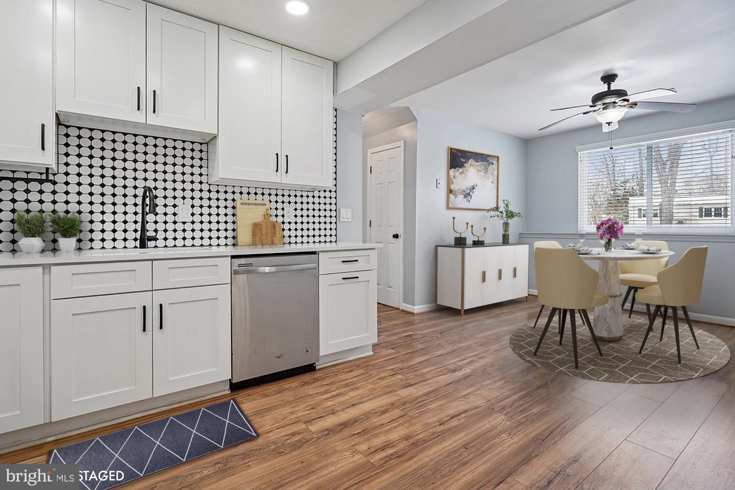 5303 STOCKTON CT, WOODBRIDGE, Virginia 22193, 3 Bedrooms Bedrooms, 6 Rooms Rooms,2 BathroomsBathrooms,Residential,For sale,5303 STOCKTON CT,VAPW2112902 MLS # VAPW2112902