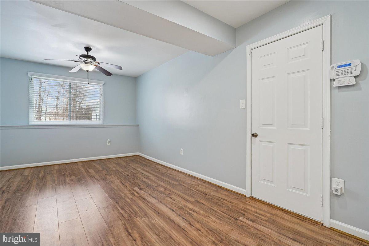 5303 STOCKTON CT, WOODBRIDGE, Virginia 22193, 3 Bedrooms Bedrooms, 6 Rooms Rooms,2 BathroomsBathrooms,Residential,For sale,5303 STOCKTON CT,VAPW2112902 MLS # VAPW2112902