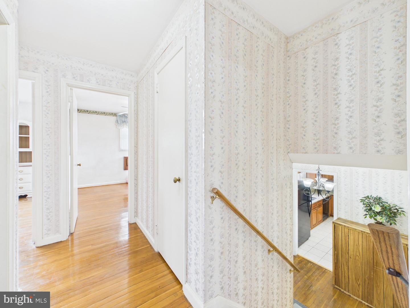 5907 CAMBERLY AVE, SPRINGFIELD, Virginia 22150, 3 Bedrooms Bedrooms, ,1 BathroomBathrooms,Residential,For sale,5907 CAMBERLY AVE,VAFX2291992 MLS # VAFX2291992