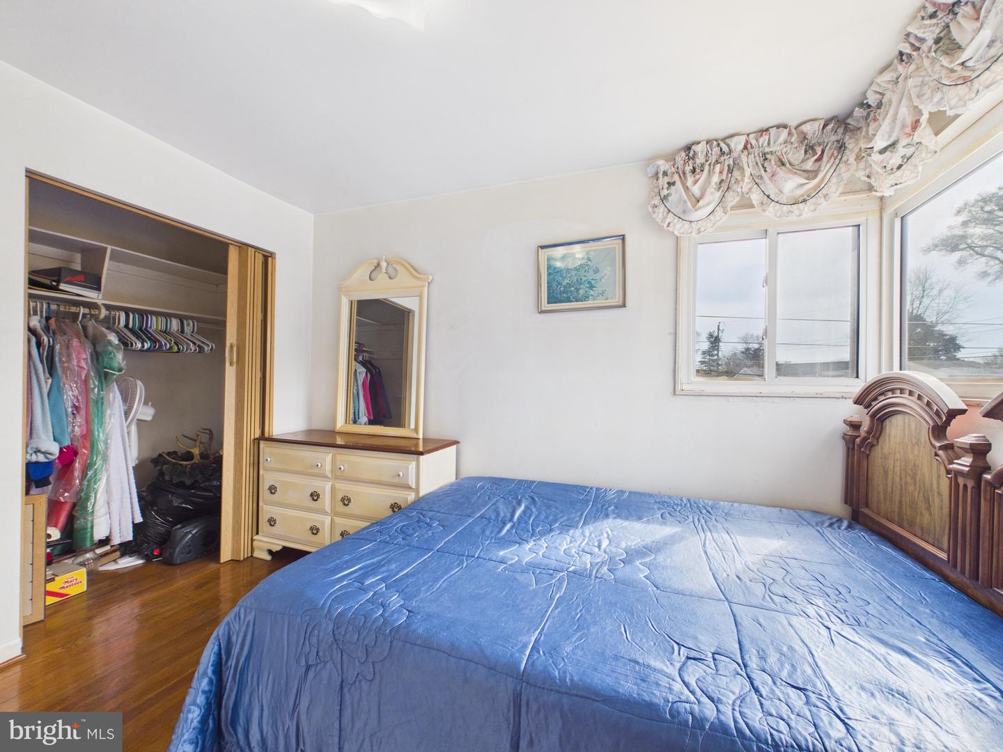 5907 CAMBERLY AVE, SPRINGFIELD, Virginia 22150, 3 Bedrooms Bedrooms, ,1 BathroomBathrooms,Residential,For sale,5907 CAMBERLY AVE,VAFX2291992 MLS # VAFX2291992