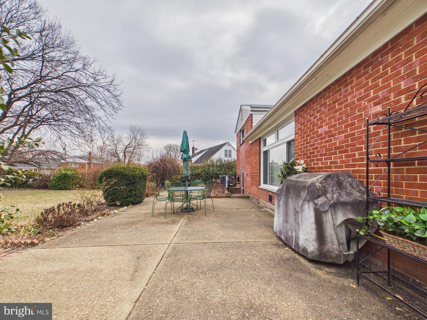 5907 CAMBERLY AVE, SPRINGFIELD, Virginia 22150, 3 Bedrooms Bedrooms, ,1 BathroomBathrooms,Residential,For sale,5907 CAMBERLY AVE,VAFX2291992 MLS # VAFX2291992