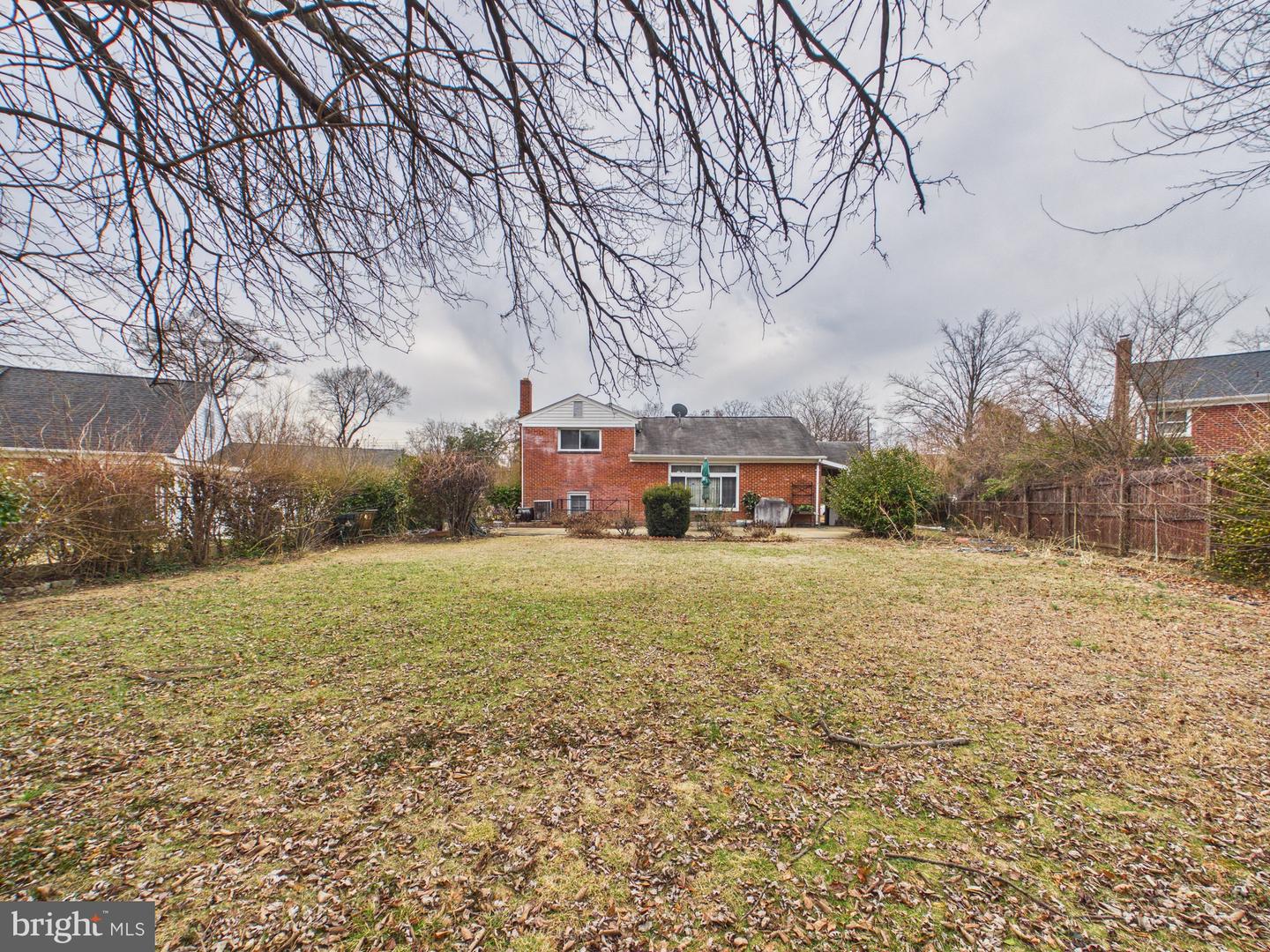 5907 CAMBERLY AVE, SPRINGFIELD, Virginia 22150, 3 Bedrooms Bedrooms, ,1 BathroomBathrooms,Residential,For sale,5907 CAMBERLY AVE,VAFX2291992 MLS # VAFX2291992