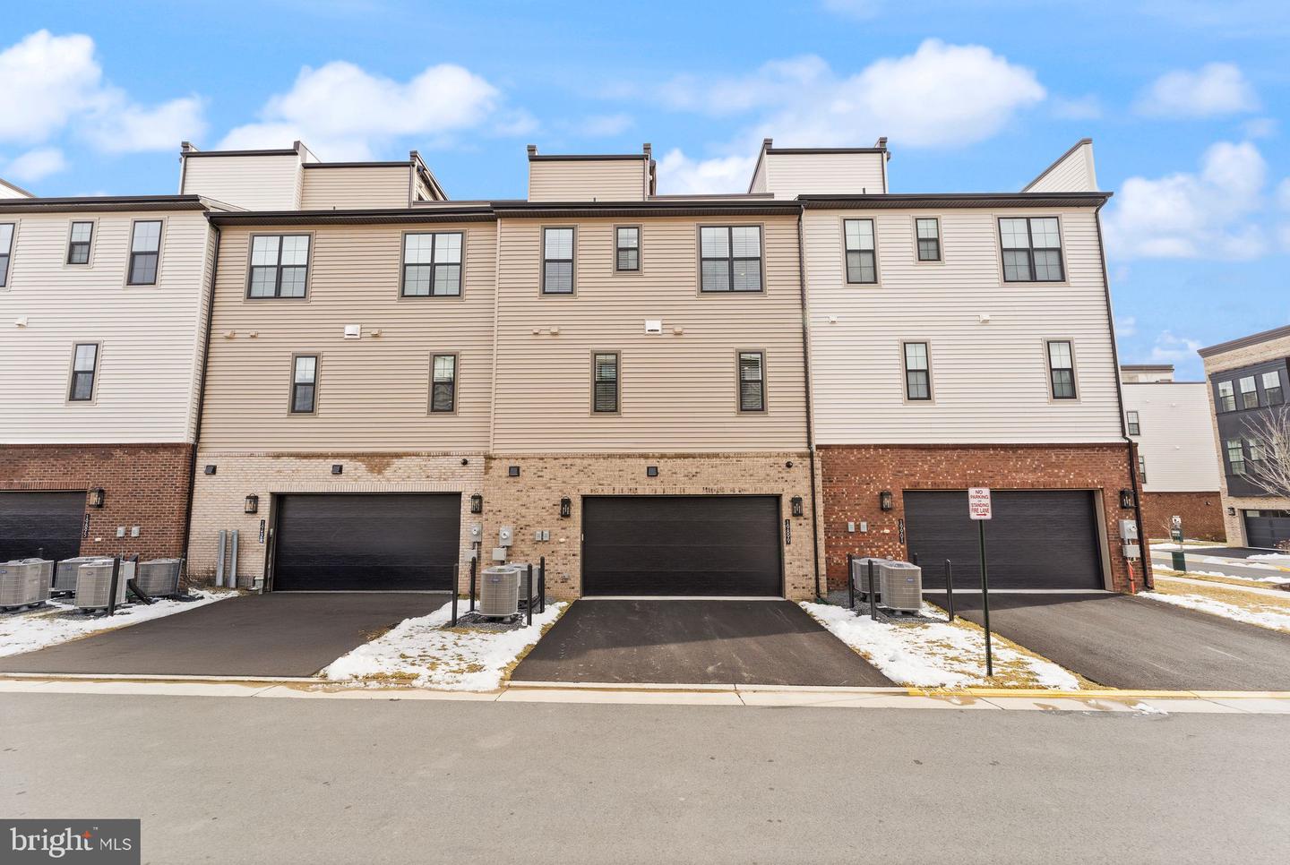 19899 HARRISON TRACE TER, ASHBURN, Virginia 20147, 3 Bedrooms Bedrooms, ,3 BathroomsBathrooms,Residential,For sale,19899 HARRISON TRACE TER,VALO2116352 MLS # VALO2116352