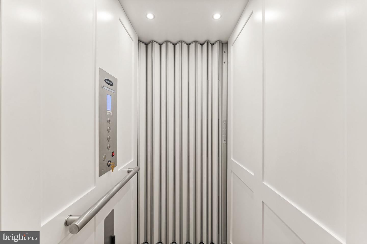 19899 HARRISON TRACE TER, ASHBURN, Virginia 20147, 3 Bedrooms Bedrooms, ,3 BathroomsBathrooms,Residential,For sale,19899 HARRISON TRACE TER,VALO2116352 MLS # VALO2116352