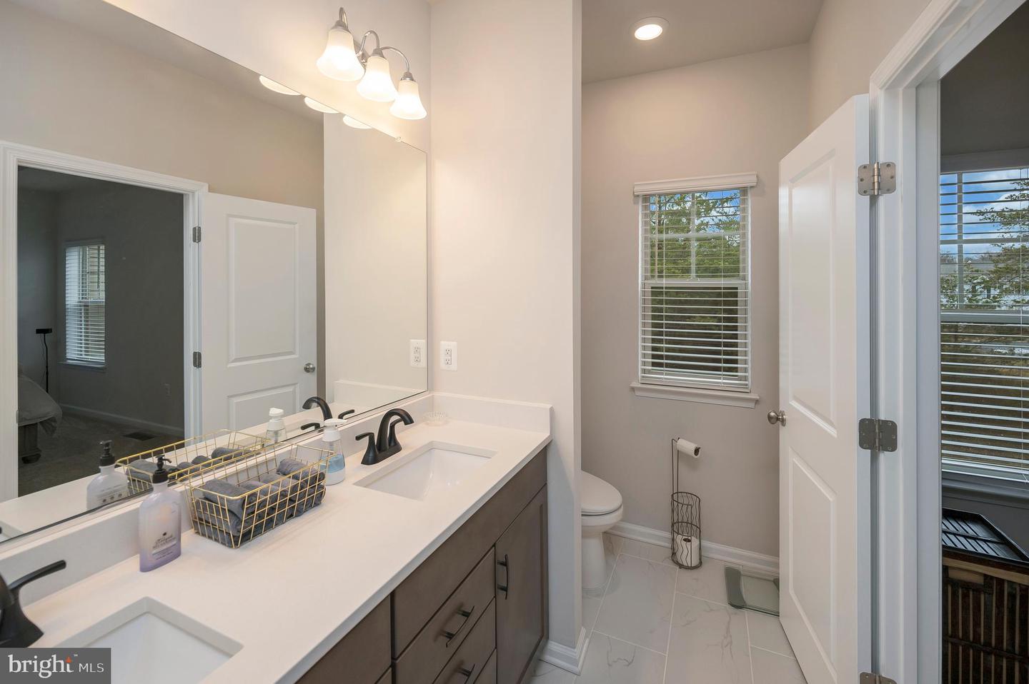 162 SHADED VALLEY CT, STAFFORD, Virginia 22554, 3 Bedrooms Bedrooms, ,2 BathroomsBathrooms,Residential,For sale,162 SHADED VALLEY CT,VAST2046328 MLS # VAST2046328