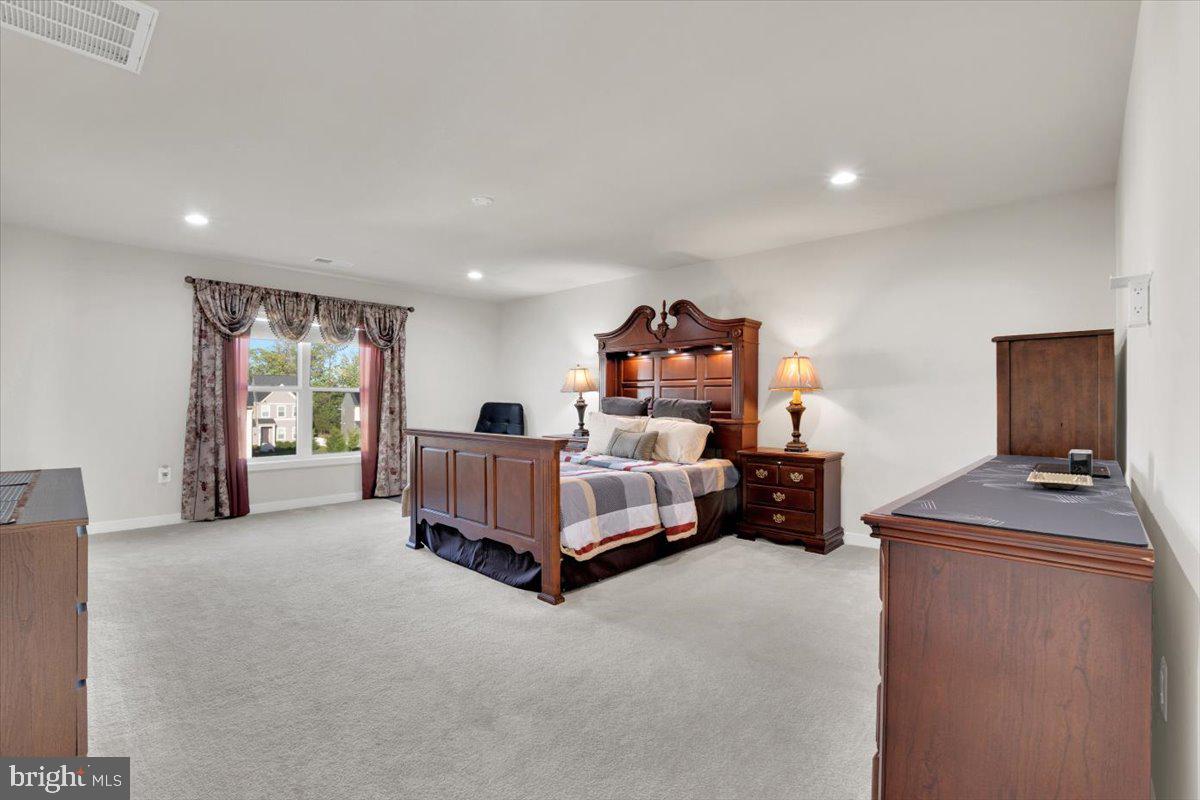 25038 WOODLAND IRIS DR, ALDIE, Virginia 20105, 4 Bedrooms Bedrooms, ,3 BathroomsBathrooms,Residential,For sale,25038 WOODLAND IRIS DR,VALO2116356 MLS # VALO2116356