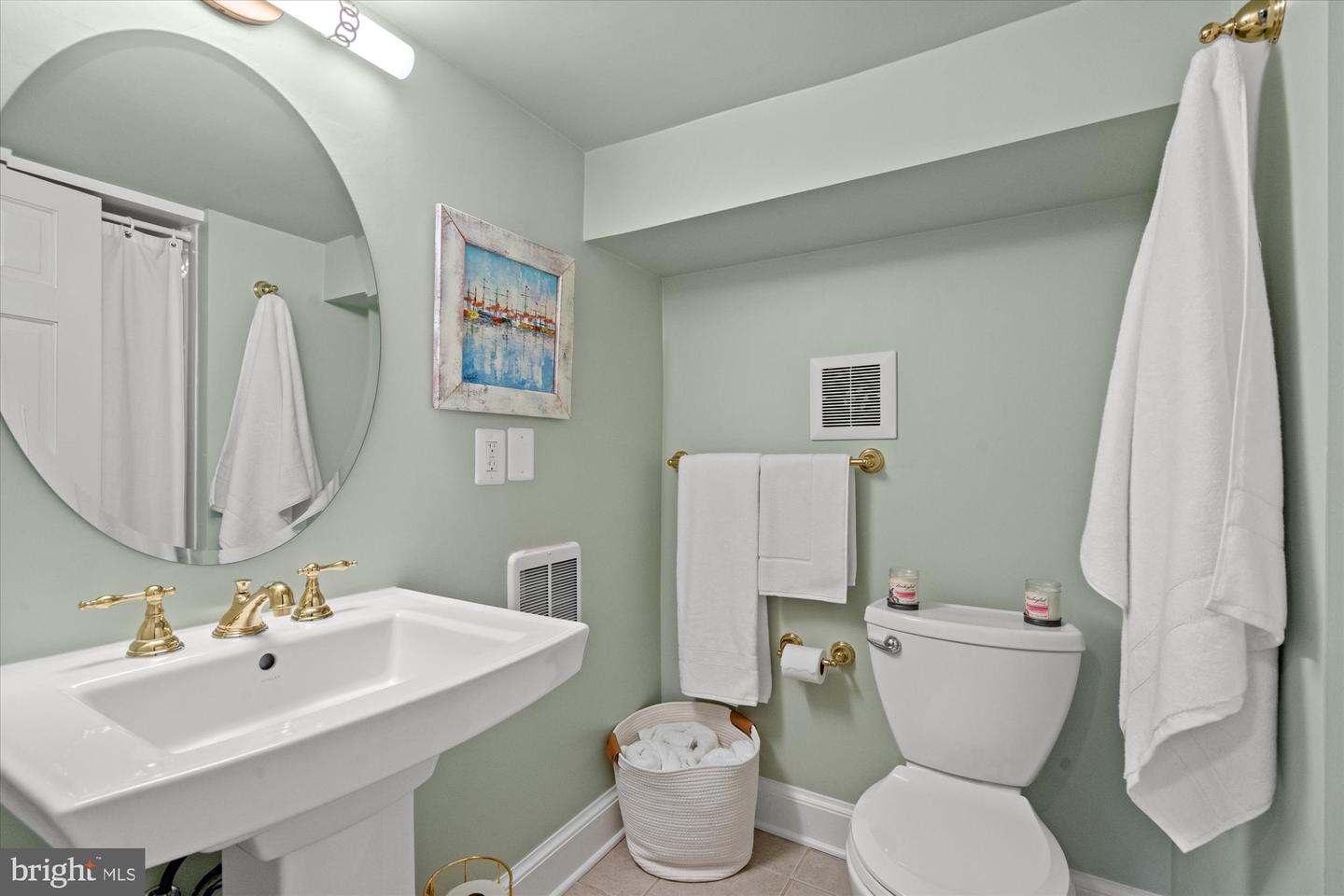 204 ELM ST, ALEXANDRIA, Virginia 22301, 4 Bedrooms Bedrooms, ,3 BathroomsBathrooms,Residential,For sale,204 ELM ST,VAAX2054342 MLS # VAAX2054342 204 ELM ST, ALEXANDRIA, Virginia 22301, 4 Bedrooms Bedrooms, ,3 BathroomsBathrooms,Residential,For sale,204 ELM ST,VAAX2054342 MLS # VAAX2054342