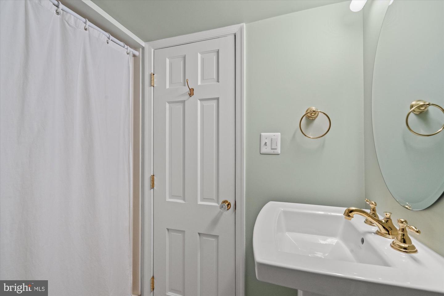 204 ELM ST, ALEXANDRIA, Virginia 22301, 4 Bedrooms Bedrooms, ,3 BathroomsBathrooms,Residential,For sale,204 ELM ST,VAAX2054342 MLS # VAAX2054342 204 ELM ST, ALEXANDRIA, Virginia 22301, 4 Bedrooms Bedrooms, ,3 BathroomsBathrooms,Residential,For sale,204 ELM ST,VAAX2054342 MLS # VAAX2054342