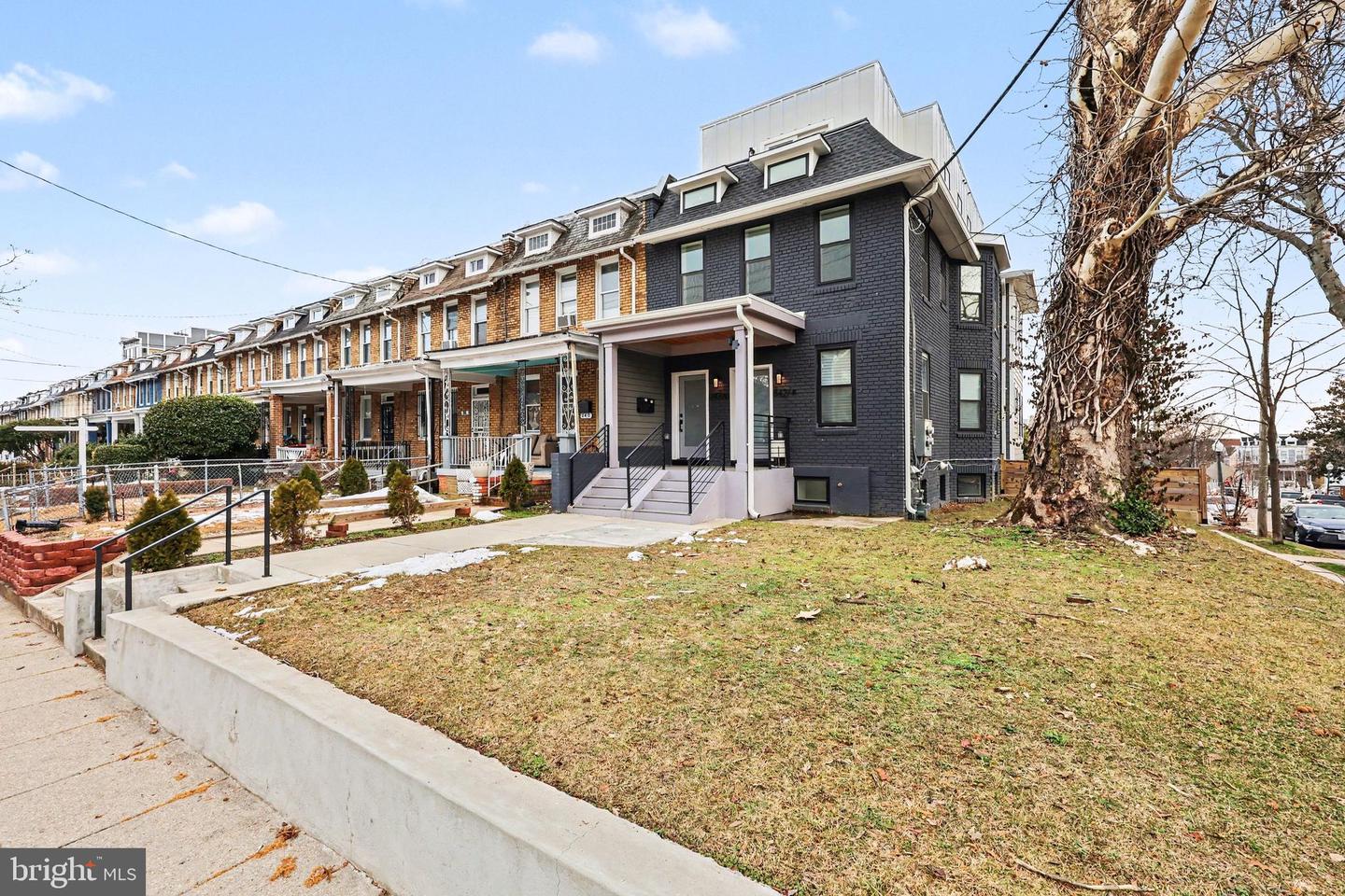 842 MADISON ST NW #2, WASHINGTON, District Of Columbia 20011, 4 Bedrooms Bedrooms, ,3 BathroomsBathrooms,Residential,For sale,842 MADISON ST NW #2,DCDC2247086 MLS # DCDC2247086 842 MADISON ST NW #2, WASHINGTON, District Of Columbia 20011, 4 Bedrooms Bedrooms, ,3 BathroomsBathrooms,Residential,For sale,842 MADISON ST NW #2,DCDC2247086 MLS # DCDC2247086