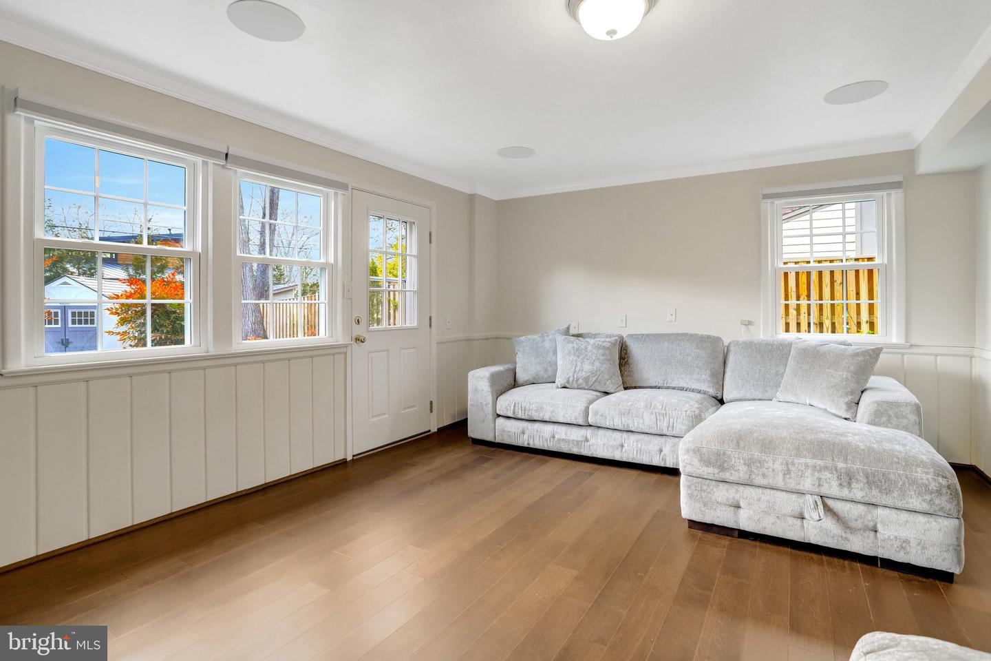 1121 WESTMORELAND RD, ALEXANDRIA, Virginia 22308, 4 Bedrooms Bedrooms, 7 Rooms Rooms,3 BathroomsBathrooms,Residential,For sale,1121 WESTMORELAND RD,VAFX2292030 MLS # VAFX2292030