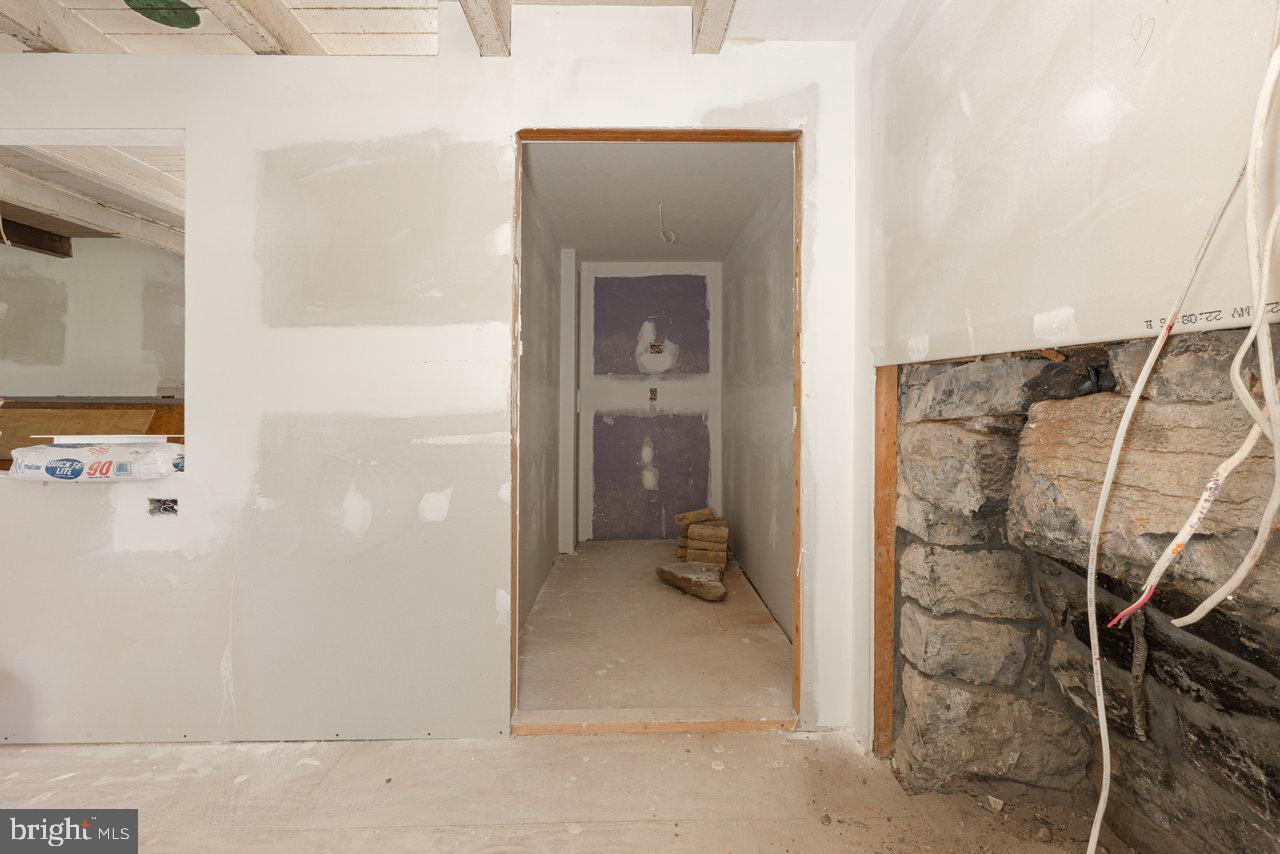 13573 COOLEY SPRING LN, BROADWAY, Virginia 22815, 3 Bedrooms Bedrooms, ,1 BathroomBathrooms,Residential,For sale,13573 COOLEY SPRING LN,VARO2002854 MLS # VARO2002854