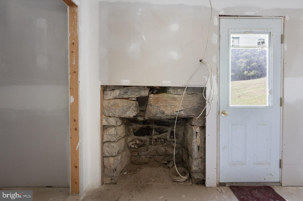 13573 COOLEY SPRING LN, BROADWAY, Virginia 22815, 3 Bedrooms Bedrooms, ,1 BathroomBathrooms,Residential,For sale,13573 COOLEY SPRING LN,VARO2002854 MLS # VARO2002854