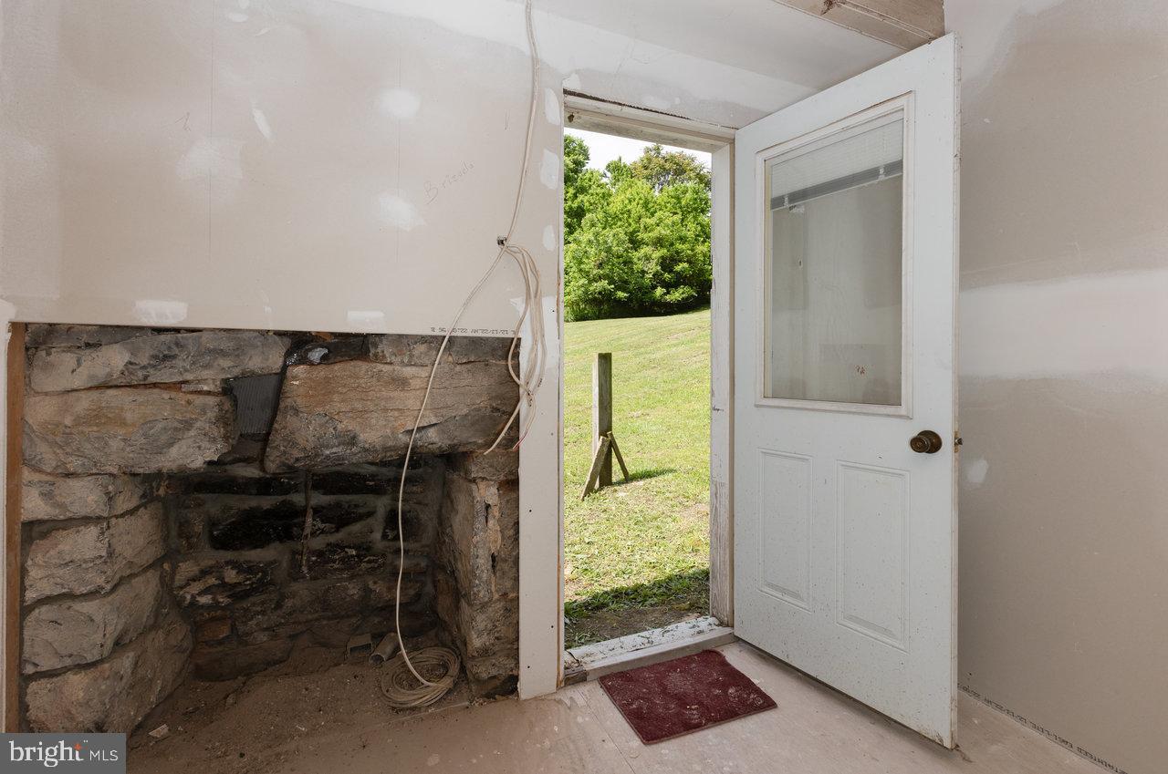 13573 COOLEY SPRING LN, BROADWAY, Virginia 22815, 3 Bedrooms Bedrooms, ,1 BathroomBathrooms,Residential,For sale,13573 COOLEY SPRING LN,VARO2002854 MLS # VARO2002854