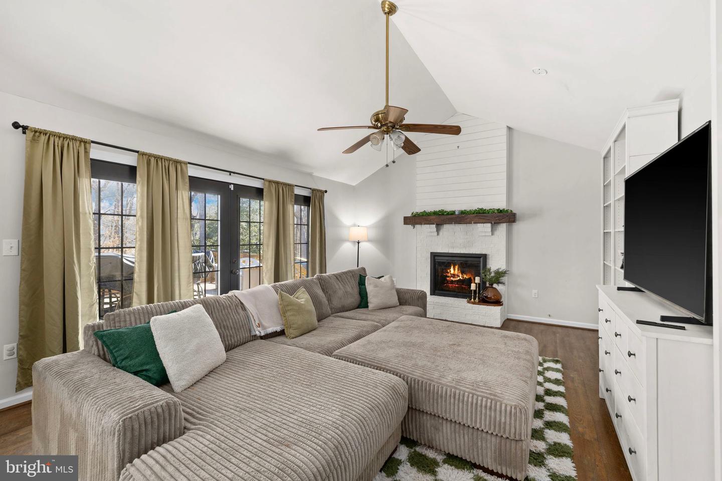 5 APPLE BLOSSOM CT, STAFFORD, Virginia 22554, 4 Bedrooms Bedrooms, 14 Rooms Rooms,2 BathroomsBathrooms,Residential,For sale,5 APPLE BLOSSOM CT,VAST2046334 MLS # VAST2046334