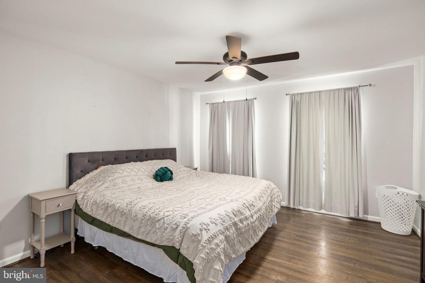 5 APPLE BLOSSOM CT, STAFFORD, Virginia 22554, 4 Bedrooms Bedrooms, 14 Rooms Rooms,2 BathroomsBathrooms,Residential,For sale,5 APPLE BLOSSOM CT,VAST2046334 MLS # VAST2046334