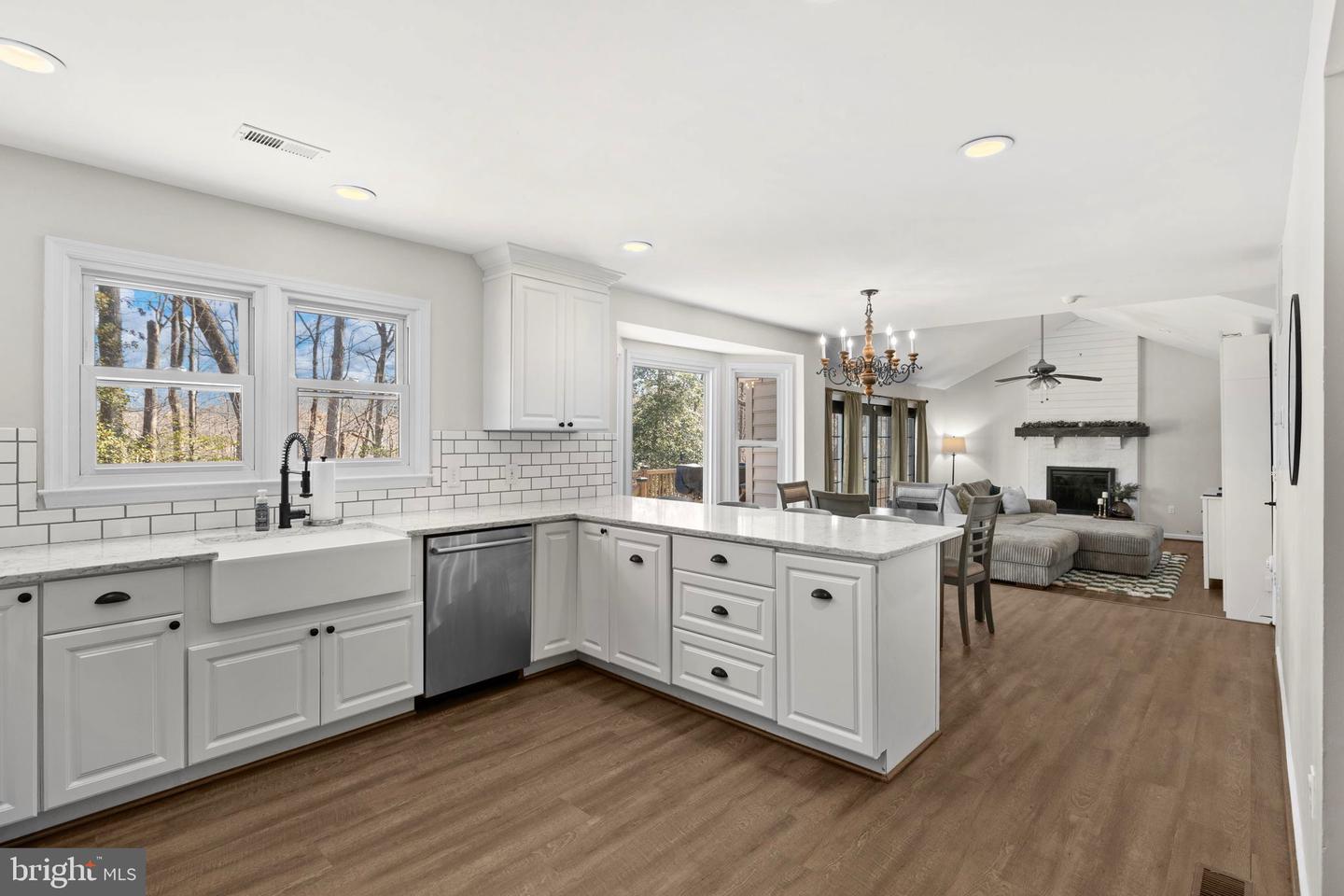 5 APPLE BLOSSOM CT, STAFFORD, Virginia 22554, 4 Bedrooms Bedrooms, 14 Rooms Rooms,2 BathroomsBathrooms,Residential,For sale,5 APPLE BLOSSOM CT,VAST2046334 MLS # VAST2046334