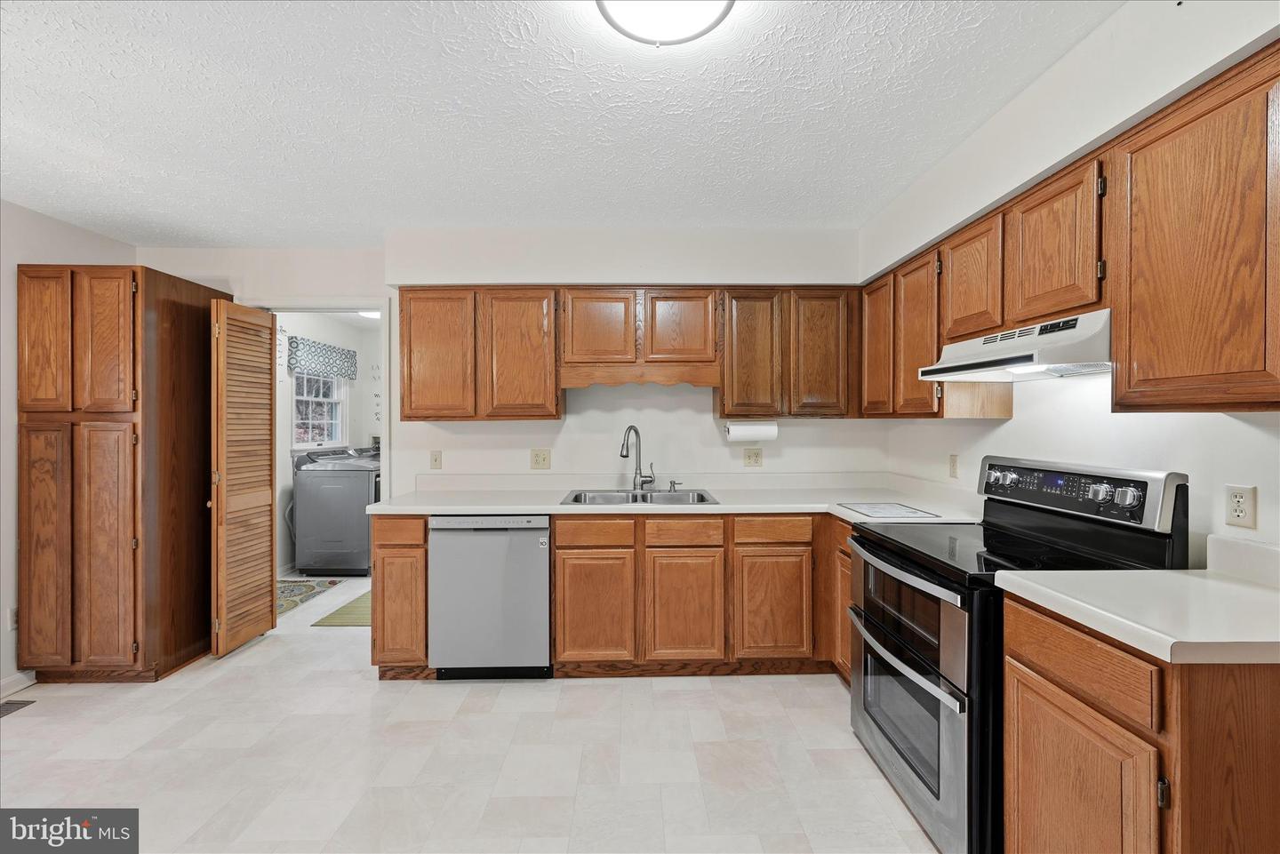 138 GLOUCESTER DR, WINCHESTER, Virginia 22603, 3 Bedrooms Bedrooms, ,2 BathroomsBathrooms,Residential,For sale,138 GLOUCESTER DR,VAFV2039718 MLS # VAFV2039718