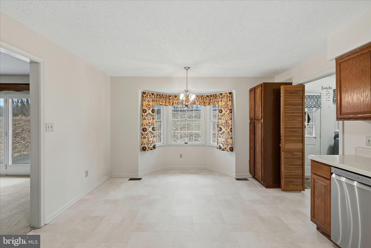 138 GLOUCESTER DR, WINCHESTER, Virginia 22603, 3 Bedrooms Bedrooms, ,2 BathroomsBathrooms,Residential,For sale,138 GLOUCESTER DR,VAFV2039718 MLS # VAFV2039718