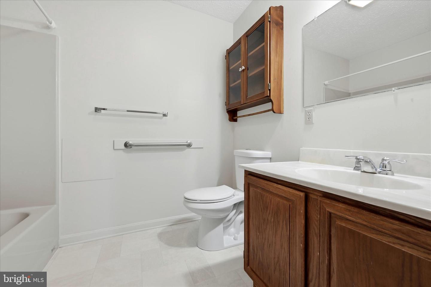 138 GLOUCESTER DR, WINCHESTER, Virginia 22603, 3 Bedrooms Bedrooms, ,2 BathroomsBathrooms,Residential,For sale,138 GLOUCESTER DR,VAFV2039718 MLS # VAFV2039718