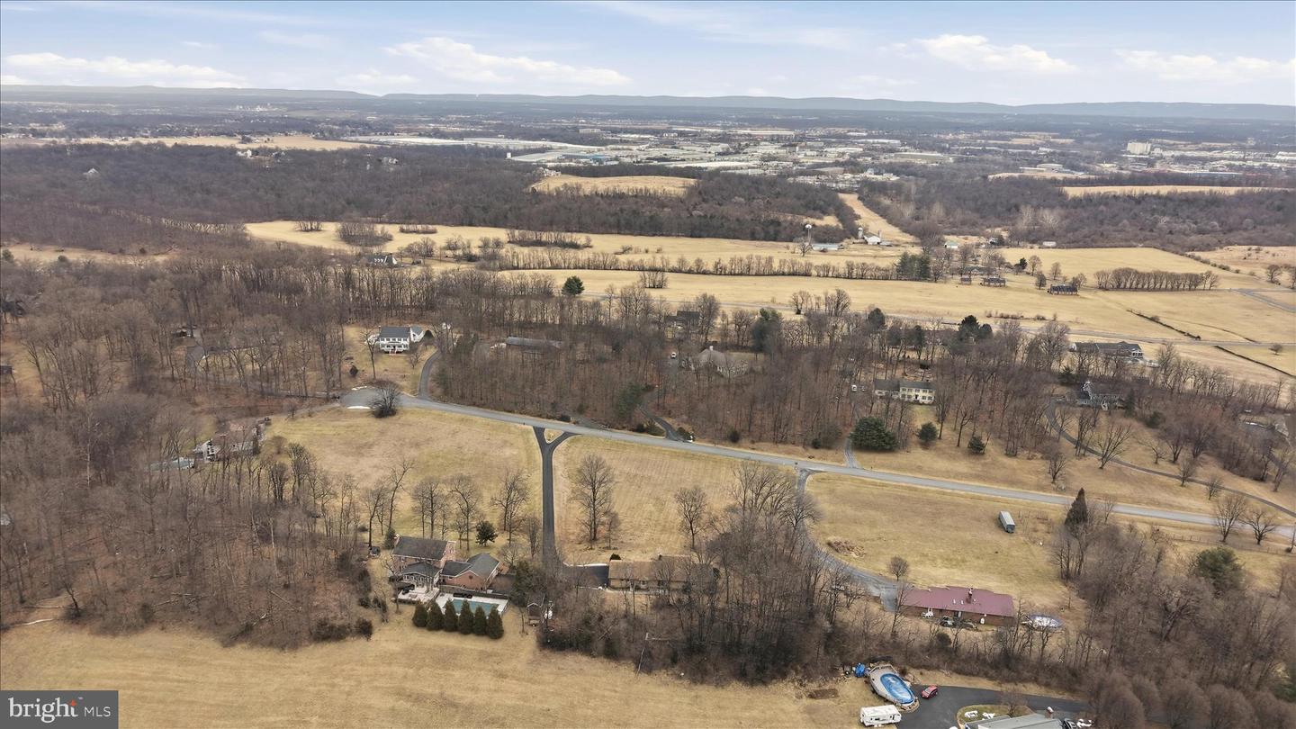 138 GLOUCESTER DR, WINCHESTER, Virginia 22603, 3 Bedrooms Bedrooms, ,2 BathroomsBathrooms,Residential,For sale,138 GLOUCESTER DR,VAFV2039718 MLS # VAFV2039718