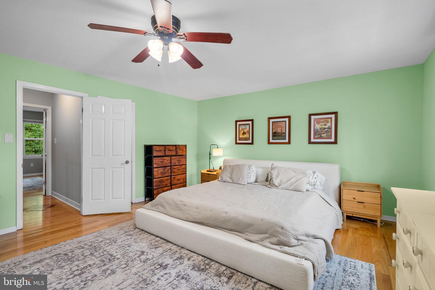 6045 CROWN ROYAL CIR, ALEXANDRIA, Virginia 22310, 2 Bedrooms Bedrooms, ,2 BathroomsBathrooms,Residential,For sale,6045 CROWN ROYAL CIR,VAFX2292092 MLS # VAFX2292092 6045 CROWN ROYAL CIR, ALEXANDRIA, Virginia 22310, 2 Bedrooms Bedrooms, ,2 BathroomsBathrooms,Residential,For sale,6045 CROWN ROYAL CIR,VAFX2292092 MLS # VAFX2292092