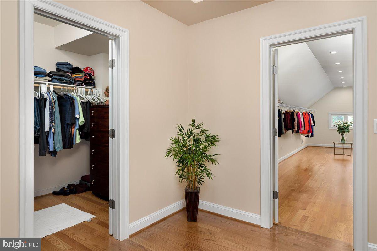 278 LITTLE MOUNTAIN LN, EDINBURG, Virginia 22824, 5 Bedrooms Bedrooms, ,6 BathroomsBathrooms,Residential,For sale,278 LITTLE MOUNTAIN LN,VASH2013648 MLS # VASH2013648 278 LITTLE MOUNTAIN LN, EDINBURG, Virginia 22824, 5 Bedrooms Bedrooms, ,6 BathroomsBathrooms,Residential,For sale,278 LITTLE MOUNTAIN LN,VASH2013648 MLS # VASH2013648