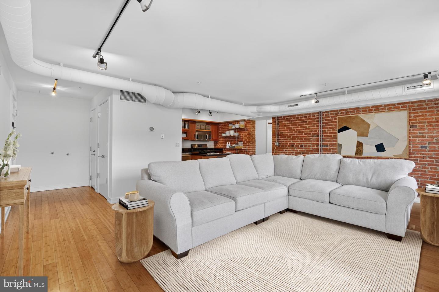 1413 P ST NW #306, WASHINGTON, District Of Columbia 20005, 2 Bedrooms Bedrooms, ,2 BathroomsBathrooms,Residential,For sale,1413 P ST NW #306,DCDC2247196 MLS # DCDC2247196