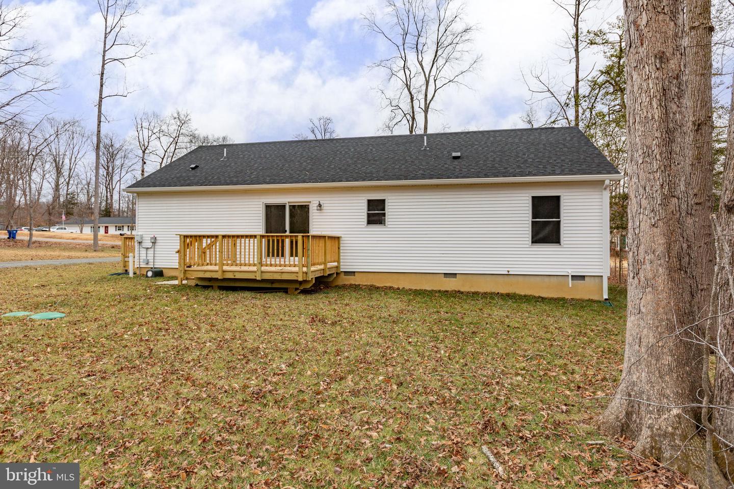 24 BREEZY HILL DR, STAFFORD, Virginia 22556, 3 Bedrooms Bedrooms, ,2 BathroomsBathrooms,Residential,For sale,24 BREEZY HILL DR,VAST2046374 MLS # VAST2046374