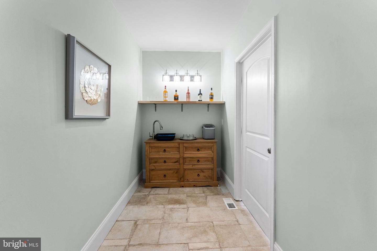 522 FELTON RD, DELTAVILLE, Virginia 23043, 5 Bedrooms Bedrooms, 10 Rooms Rooms,4 BathroomsBathrooms,Residential,For sale,522 FELTON RD,VAMX2000288 MLS # VAMX2000288