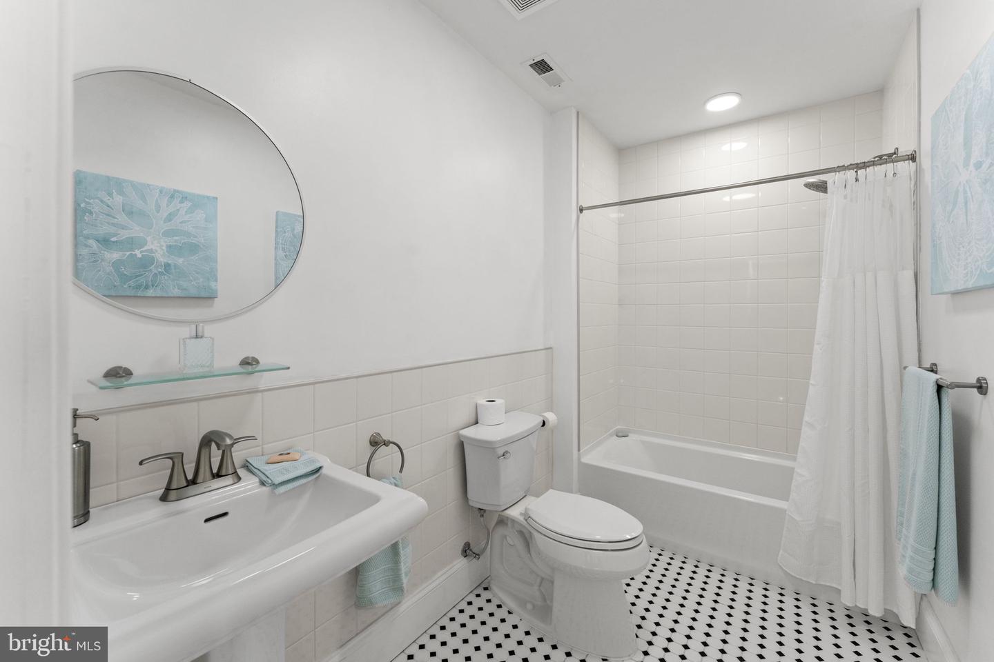 522 FELTON RD, DELTAVILLE, Virginia 23043, 5 Bedrooms Bedrooms, 10 Rooms Rooms,4 BathroomsBathrooms,Residential,For sale,522 FELTON RD,VAMX2000288 MLS # VAMX2000288