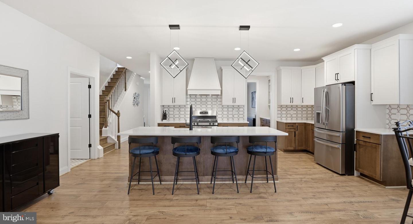 12108 GRANDVIEW HILL CT, ASHLAND, Virginia 23005, 3 Bedrooms Bedrooms, 11 Rooms Rooms,2 BathroomsBathrooms,Residential,For sale,12108 GRANDVIEW HILL CT,VAHA2001130 MLS # VAHA2001130