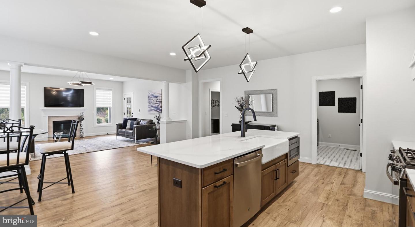 12108 GRANDVIEW HILL CT, ASHLAND, Virginia 23005, 3 Bedrooms Bedrooms, 11 Rooms Rooms,2 BathroomsBathrooms,Residential,For sale,12108 GRANDVIEW HILL CT,VAHA2001130 MLS # VAHA2001130