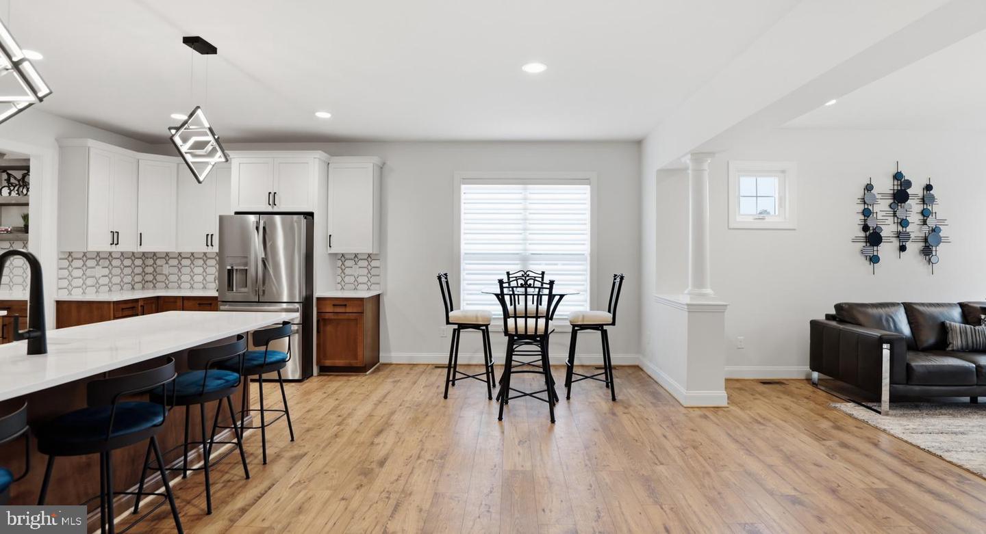 12108 GRANDVIEW HILL CT, ASHLAND, Virginia 23005, 3 Bedrooms Bedrooms, 11 Rooms Rooms,2 BathroomsBathrooms,Residential,For sale,12108 GRANDVIEW HILL CT,VAHA2001130 MLS # VAHA2001130