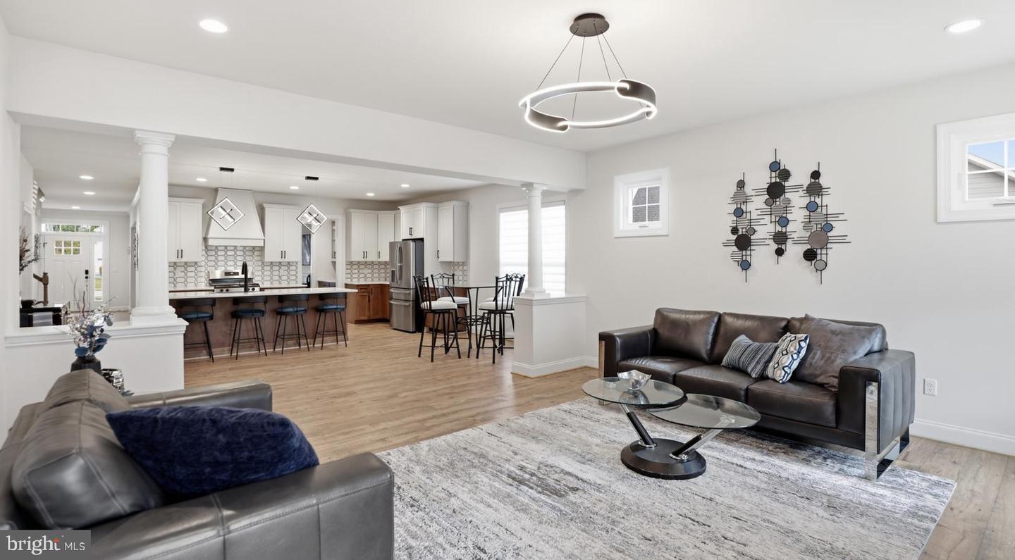 12108 GRANDVIEW HILL CT, ASHLAND, Virginia 23005, 3 Bedrooms Bedrooms, 11 Rooms Rooms,2 BathroomsBathrooms,Residential,For sale,12108 GRANDVIEW HILL CT,VAHA2001130 MLS # VAHA2001130