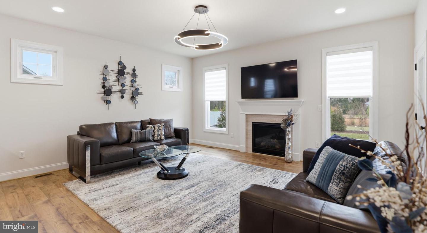 12108 GRANDVIEW HILL CT, ASHLAND, Virginia 23005, 3 Bedrooms Bedrooms, 11 Rooms Rooms,2 BathroomsBathrooms,Residential,For sale,12108 GRANDVIEW HILL CT,VAHA2001130 MLS # VAHA2001130