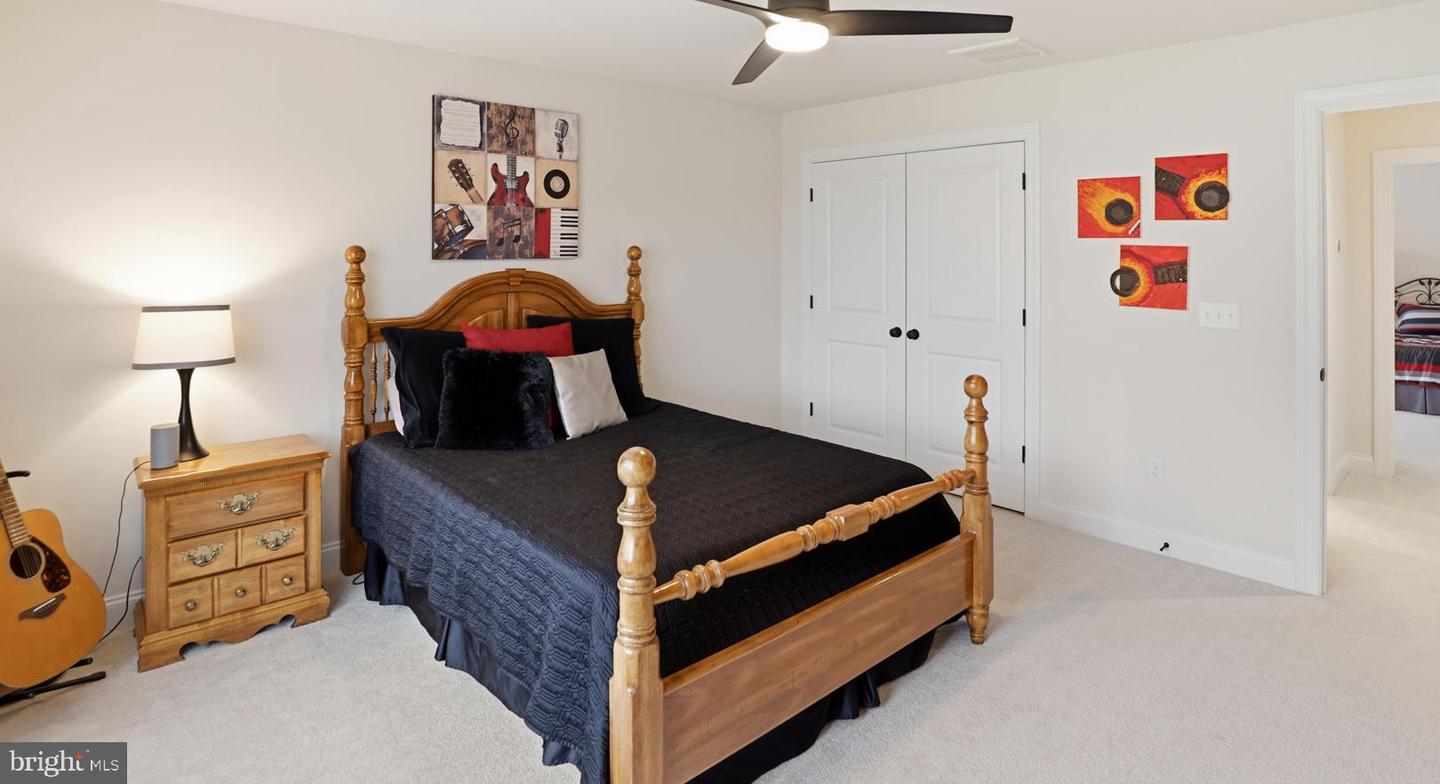 12108 GRANDVIEW HILL CT, ASHLAND, Virginia 23005, 3 Bedrooms Bedrooms, 11 Rooms Rooms,2 BathroomsBathrooms,Residential,For sale,12108 GRANDVIEW HILL CT,VAHA2001130 MLS # VAHA2001130