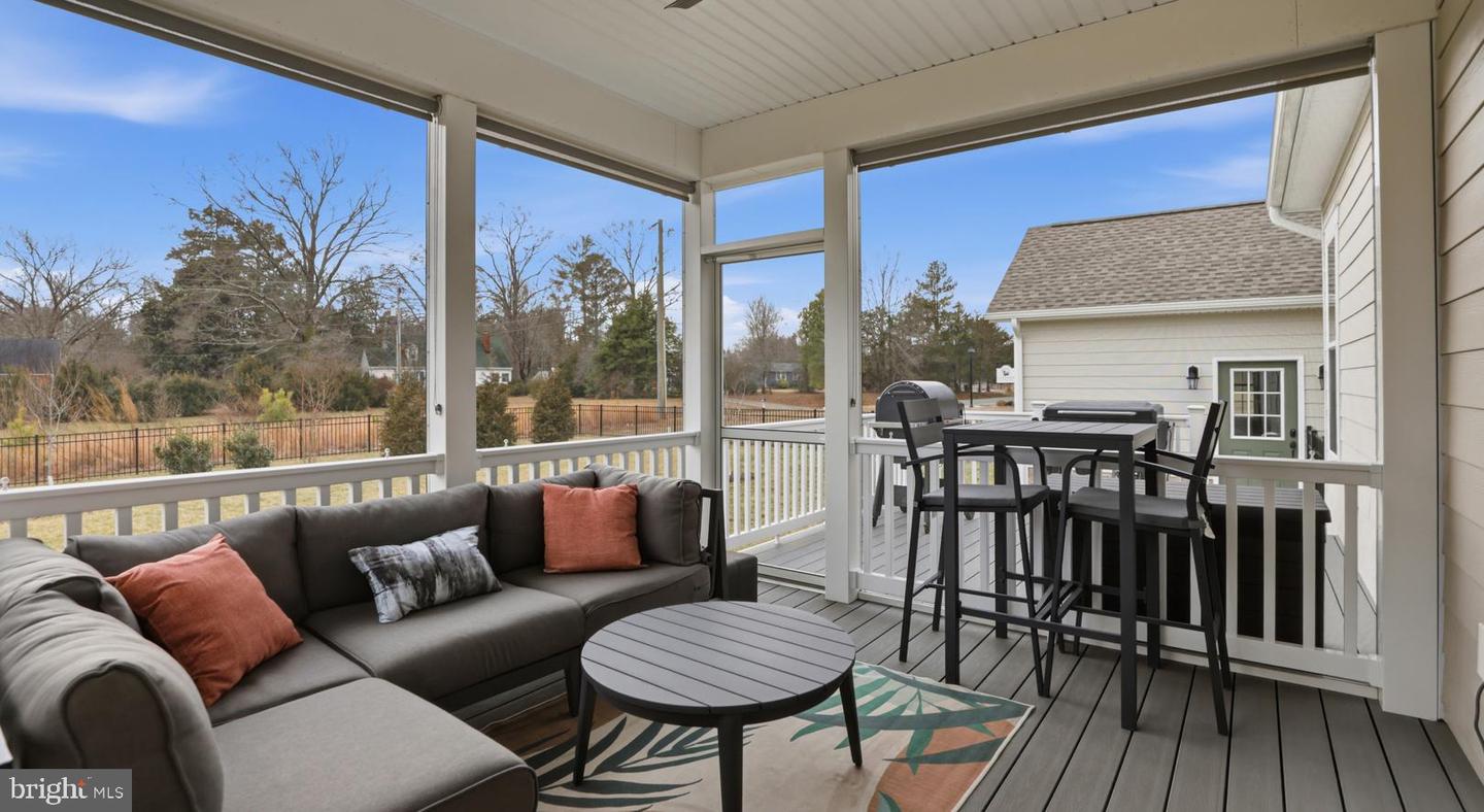 12108 GRANDVIEW HILL CT, ASHLAND, Virginia 23005, 3 Bedrooms Bedrooms, 11 Rooms Rooms,2 BathroomsBathrooms,Residential,For sale,12108 GRANDVIEW HILL CT,VAHA2001130 MLS # VAHA2001130