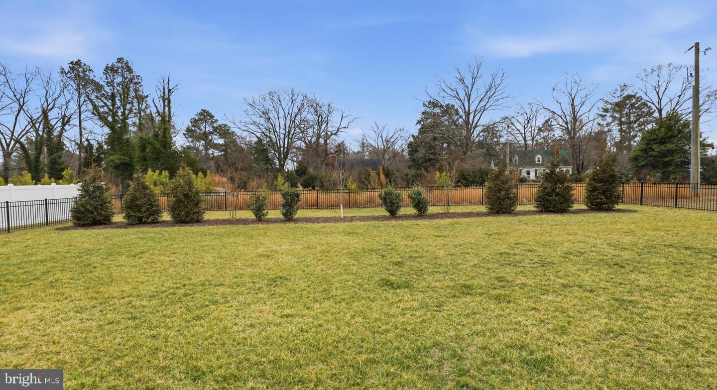 12108 GRANDVIEW HILL CT, ASHLAND, Virginia 23005, 3 Bedrooms Bedrooms, 11 Rooms Rooms,2 BathroomsBathrooms,Residential,For sale,12108 GRANDVIEW HILL CT,VAHA2001130 MLS # VAHA2001130