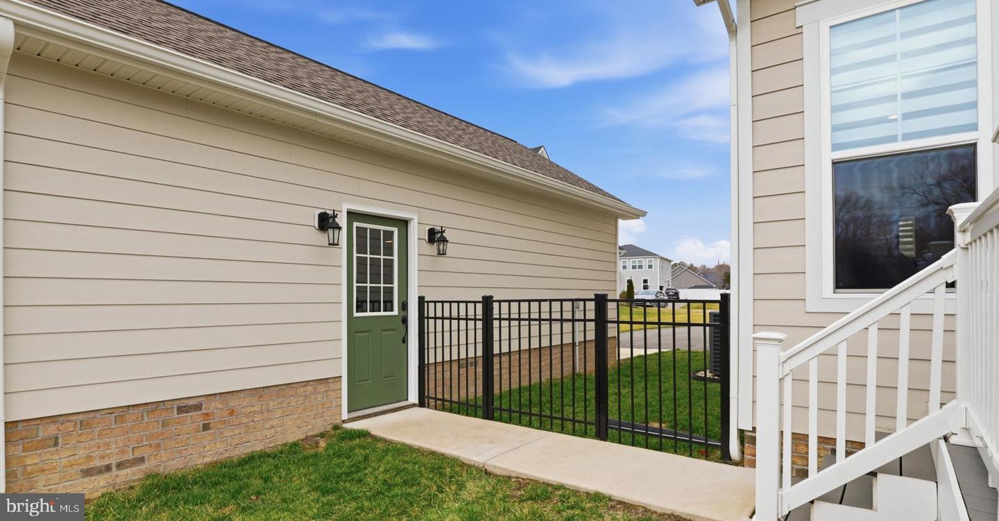 12108 GRANDVIEW HILL CT, ASHLAND, Virginia 23005, 3 Bedrooms Bedrooms, 11 Rooms Rooms,2 BathroomsBathrooms,Residential,For sale,12108 GRANDVIEW HILL CT,VAHA2001130 MLS # VAHA2001130