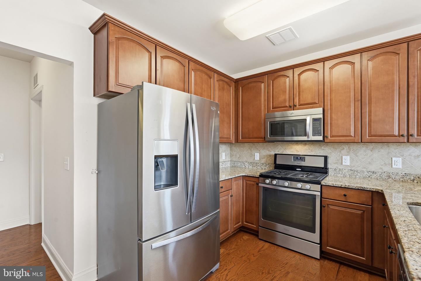 9204 CHARLESTON DR #202, MANASSAS, Virginia 20110, 3 Bedrooms Bedrooms, ,2 BathroomsBathrooms,Residential,For sale,9204 CHARLESTON DR #202,VAMN2010310 MLS # VAMN2010310