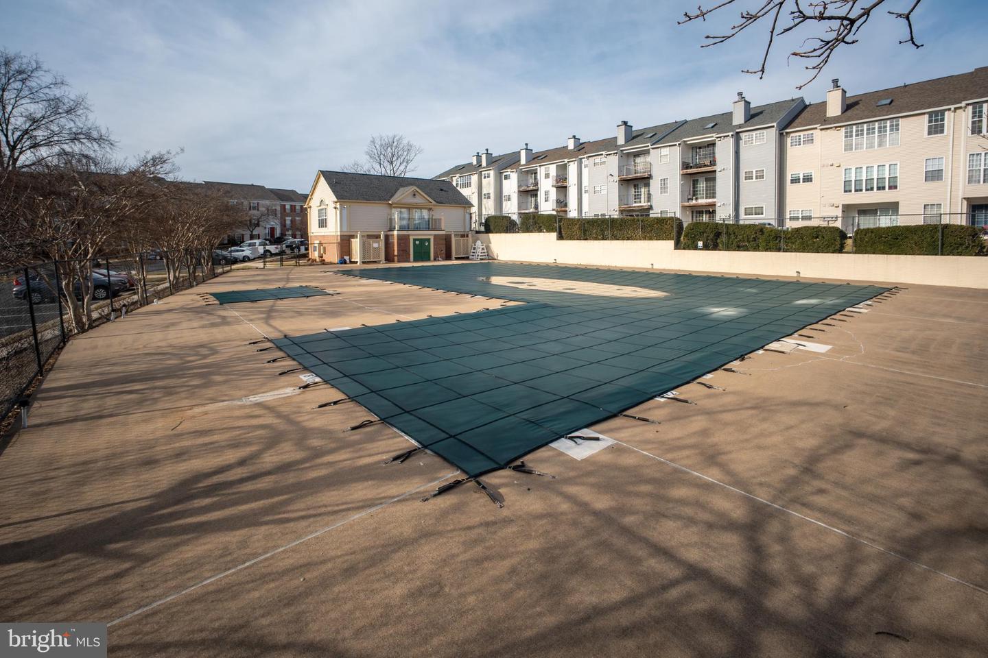 107 FORT EVANS RD NE #B, LEESBURG, Virginia 20175, 2 Bedrooms Bedrooms, 6 Rooms Rooms,1 BathroomBathrooms,Residential,For sale,107 FORT EVANS RD NE #B,VALO2116572 MLS # VALO2116572