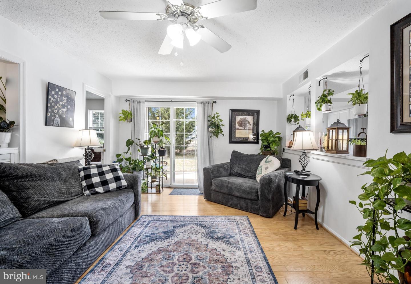 107 FORT EVANS RD NE #B, LEESBURG, Virginia 20175, 2 Bedrooms Bedrooms, 6 Rooms Rooms,1 BathroomBathrooms,Residential,For sale,107 FORT EVANS RD NE #B,VALO2116572 MLS # VALO2116572