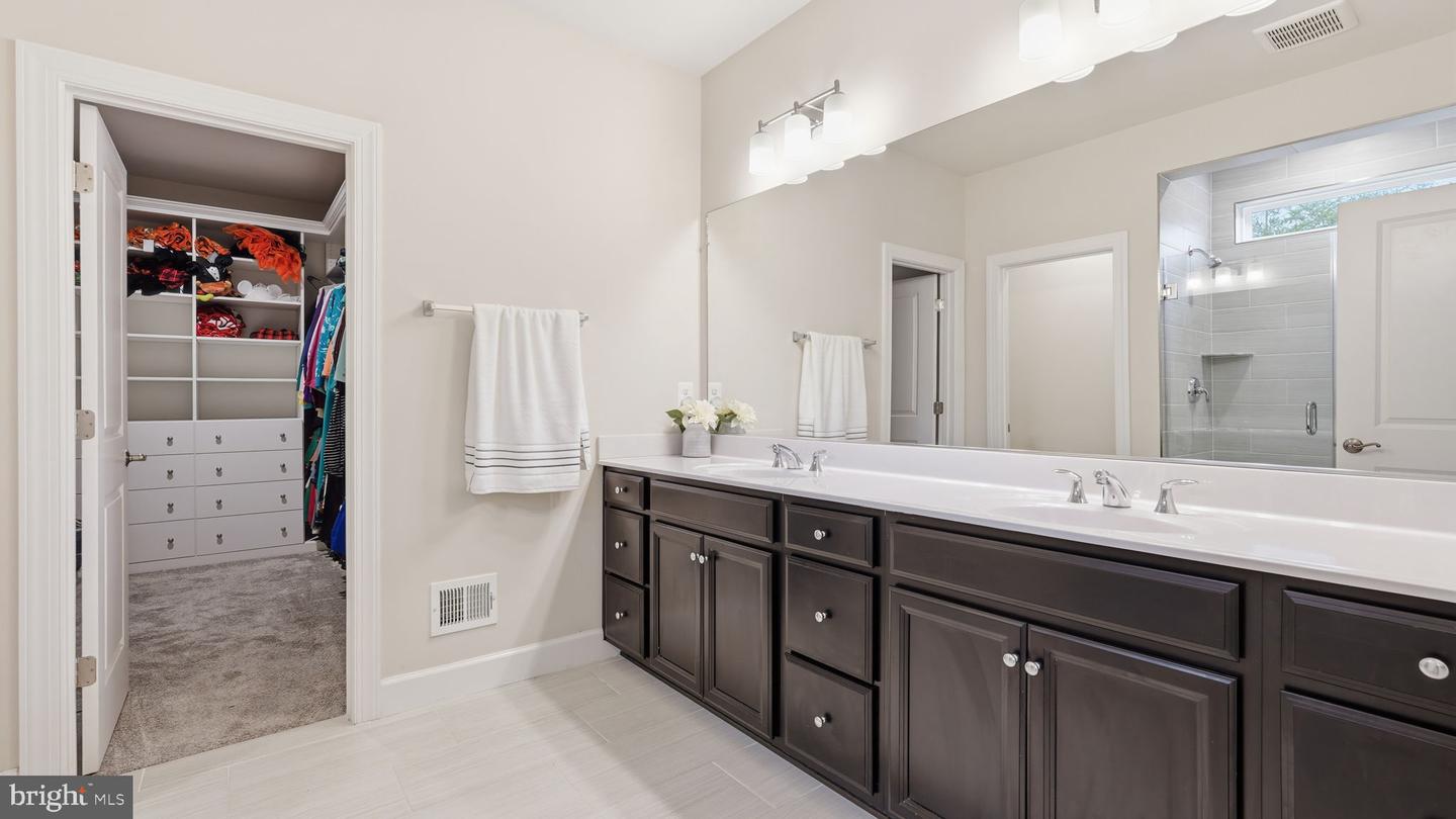 166 BOXELDER DR, STAFFORD, Virginia 22554, 5 Bedrooms Bedrooms, ,4 BathroomsBathrooms,Residential,For sale,166 BOXELDER DR,VAST2046430 MLS # VAST2046430